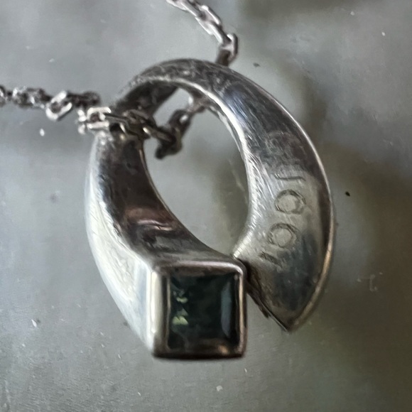 Gucci twist necklace withh semi-prec stone - Picture 9 of 10